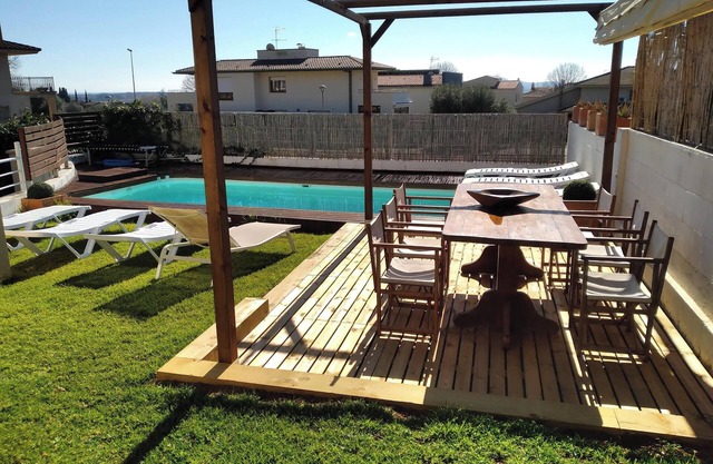 Homerez - Villa in Torroella de Montgrí