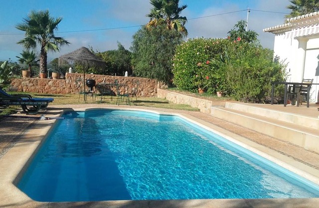 Homerez - Villa 1 km away from the beach for 6 ppl. with swimming-pool at Luz
