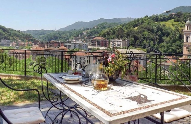 Homerez - Villa 18 km away from the beach for 8 ppl. with garden at Genova