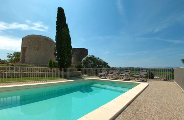 Homerez - Villa for 6 ppl. with swimming-pool and jacuzzi at Ventenac-Cabardès