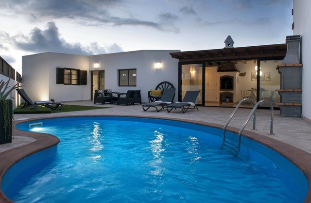 Homerez - Villa in Mancha Blanca