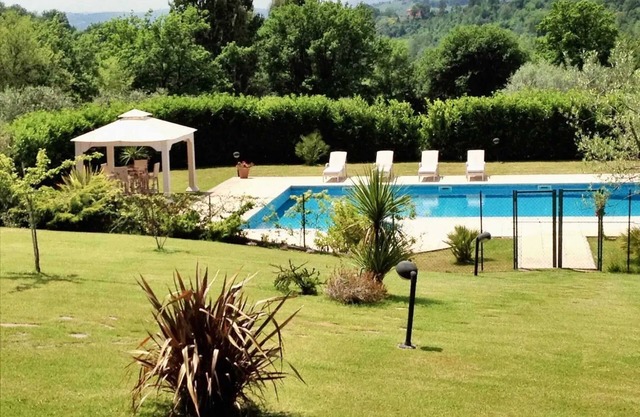 Homerez - Villa in Poggio Catino