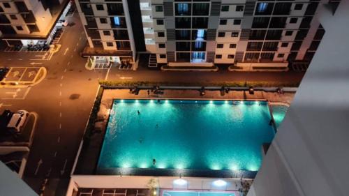 Homestay Desaru Penawar 3 Bilik -3 Aircond with POOL & Gym & Water Filter Equipped!