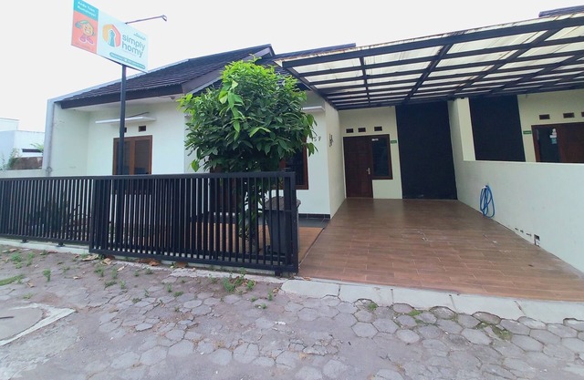 Homestay Jogja Jakal By Simply Homy