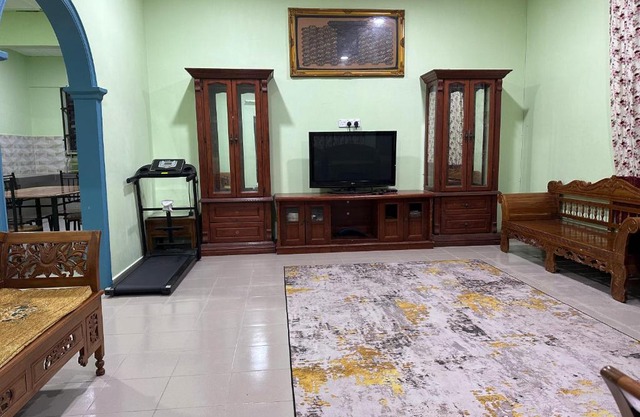 Homestay Pantai Batu Hitam Kuantan No14