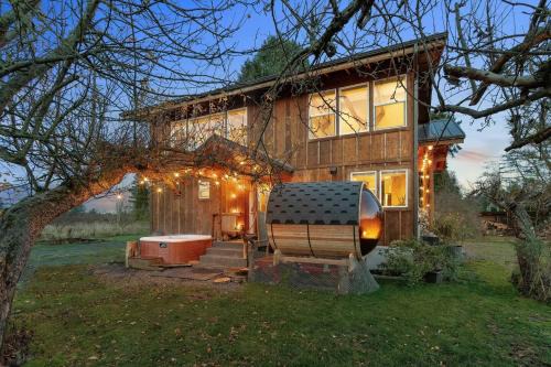 Homestead Villa - Hottub & Sauna Retreat