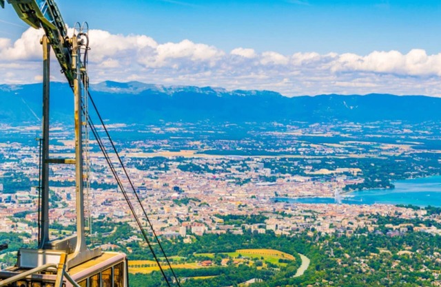 Homey Gold - City Center/Near tram/Free Wifi