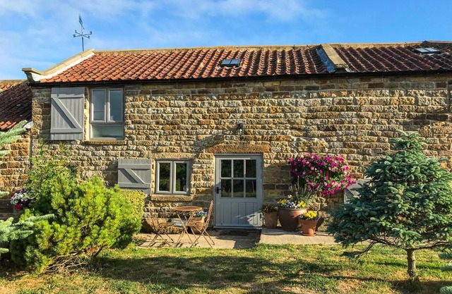 Honey Bee Cottage