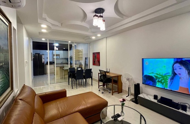Honeymoon Single Home 2bedrooms with 2bathrooms nea Phuket Town at KIS school