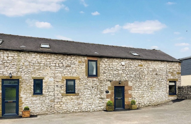 Honeysuckle Cottage - 27880