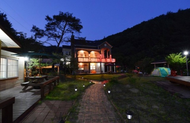 Hongcheon Gamjatown Pension