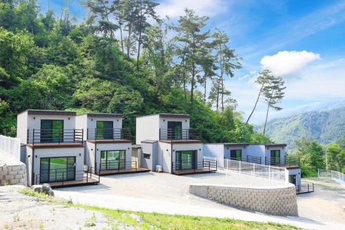 Hongcheon stone brown Pension
