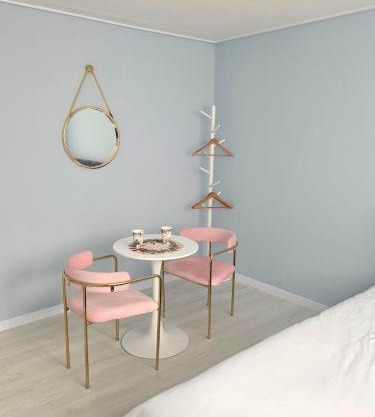 Hongdae Apartment 3 Bedroom, 2 Bathroom, King Bed