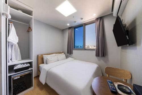 Hongdae Sinchon Theme Motel
