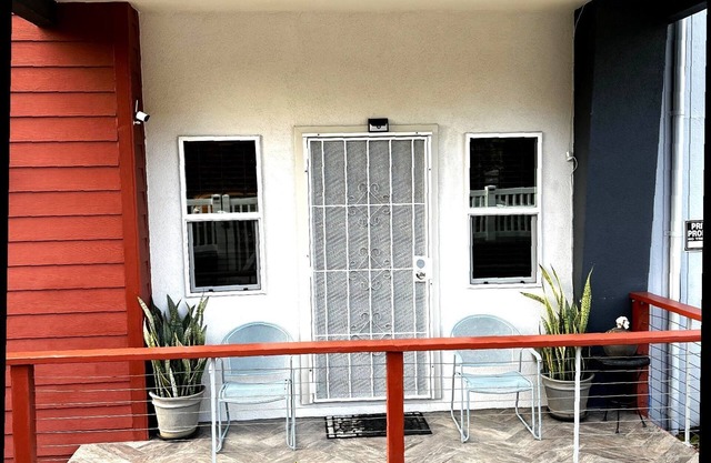 Honolulu 30+ Night Island Retreat – Spacious 4BR