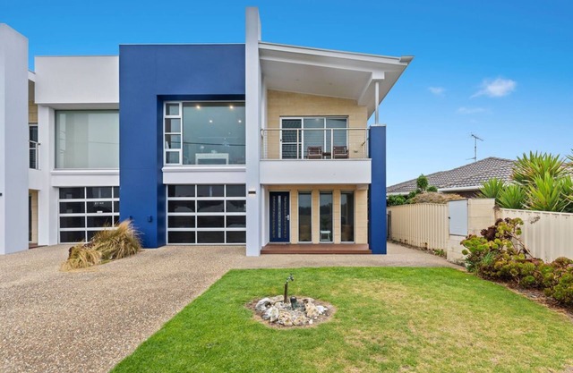 HORIZONS part of BLUE FIN HOLIDAY HOMES - Ocean Views, Free Wi-Fi & Pet Friendly