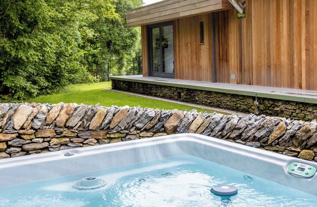 Horse Spout is close to the beautiful South Lakes villages of Cartmel, Newby Bridge & Backbarrow.