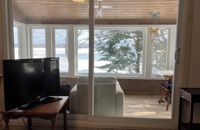 Horseshoe Lake House