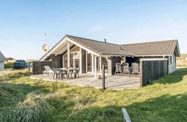 "Horsten" - 350m from the sea by Interhome