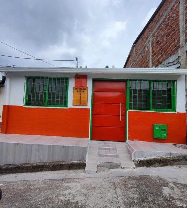 Hospedaje Entre Líneas