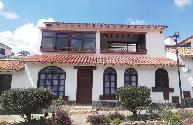 Hospedaje Iraca - Pueblito Boyacense Duitama