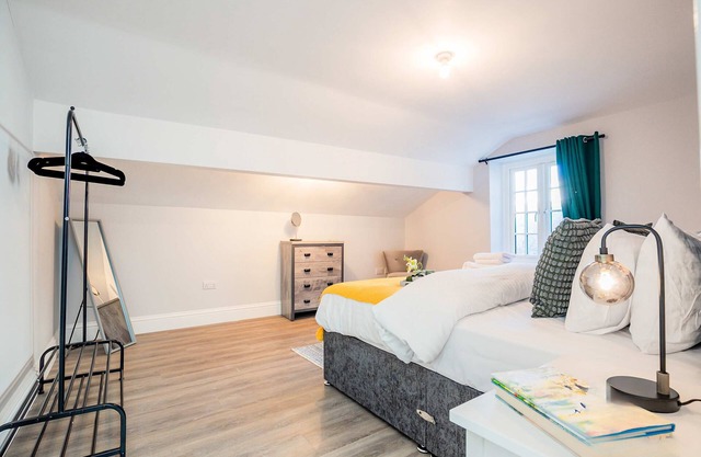 Host & Stay | Bridge Street Penthouse Apartment