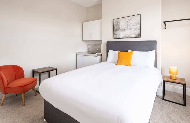 Host & Stay | Clifton Studio 4