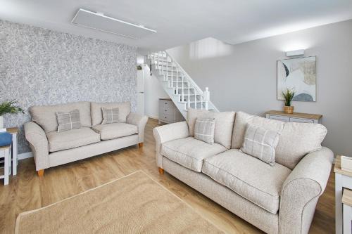 Host & Stay - Emilyn House