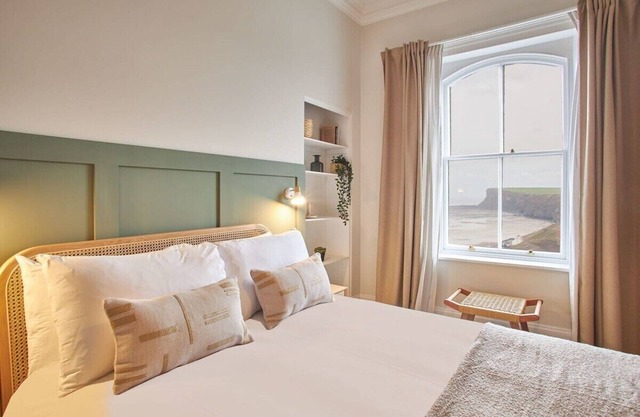 Host & Stay | Huntcliff View Apartment