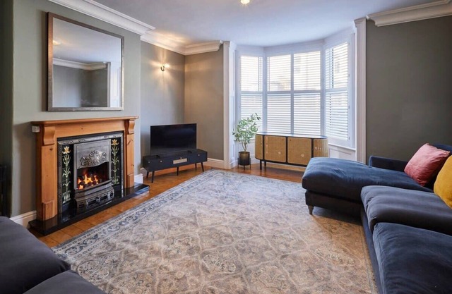 Host & Stay | Mollymac, Ground Floor