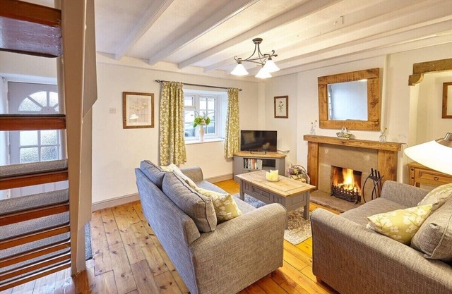 Host & Stay | Green Willow