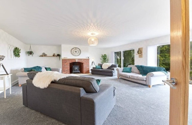 Host & Stay | Highfield