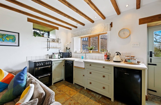 Host & Stay | Little Barn - Upper Hulme