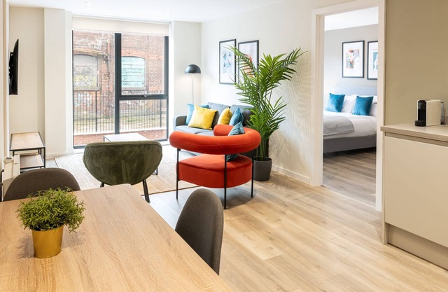 Host Stay Richmond Place 102