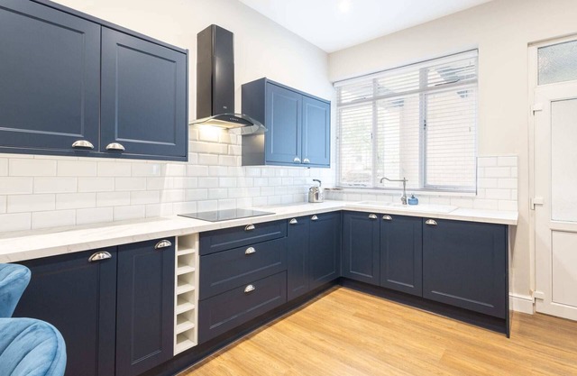 Host & Stay | South Street House