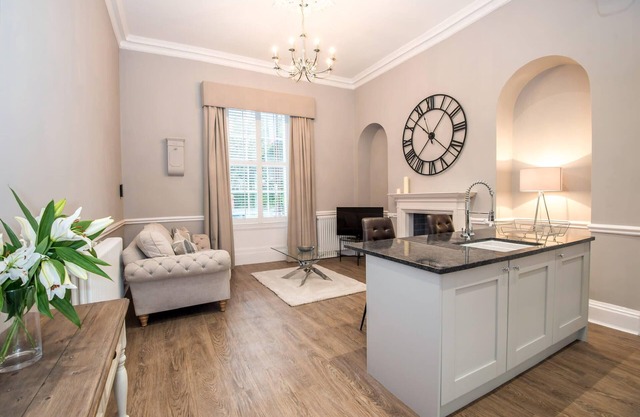 Host & Stay | The Barrington