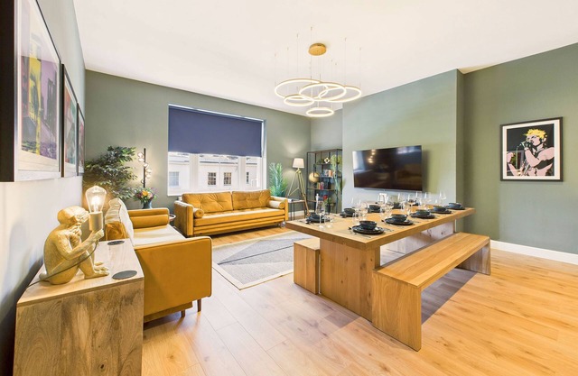 Host & Stay | The Georgian Quarter @ Catharine III
