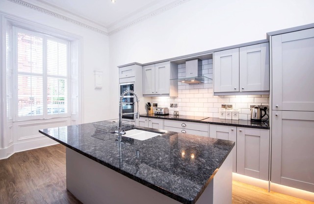 Host & Stay | The Villiers