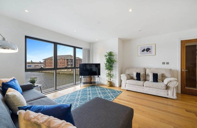 Host & Stay | Waterfront View