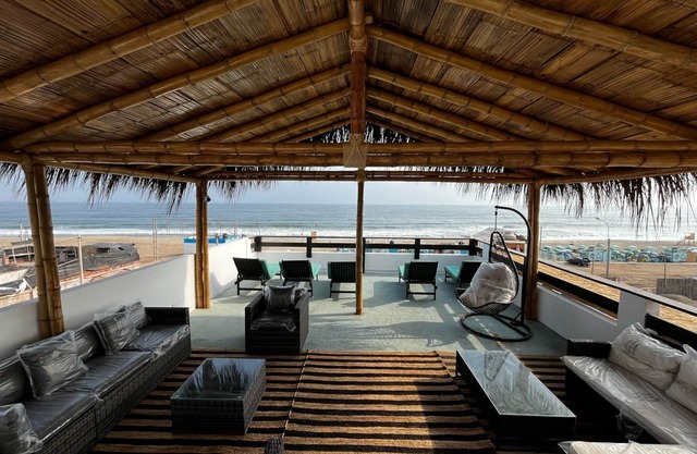 HOSTAL BRISAS DEL MAR