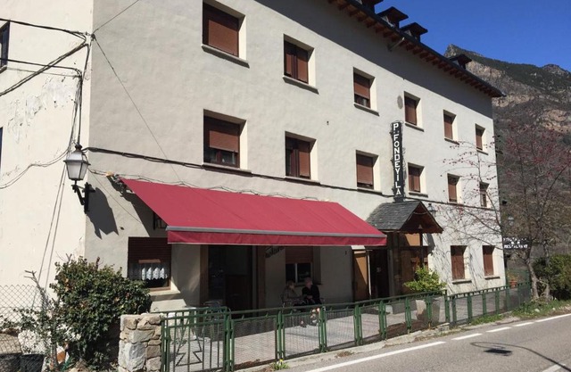 Hostal Fondevila