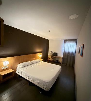 Hostal Mediterranea