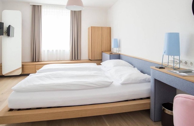 HOT DEAL - Comfort double room - non refundable - Altstadthotel Weisse Taube