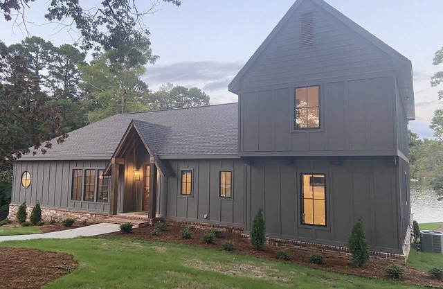 Hot Springs Lake House Retreat (New Construction!)