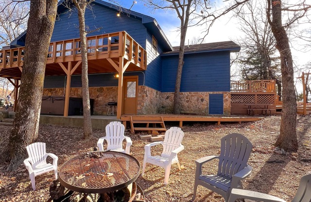 HOT TUB-Discover Lake of the Arbuckles area in Sulphur.