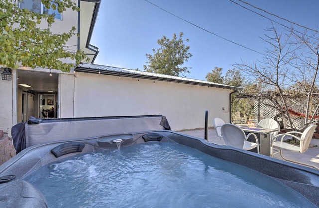 Hot Tub & Fire Pit: 'Zion Haven' in Hurricane!