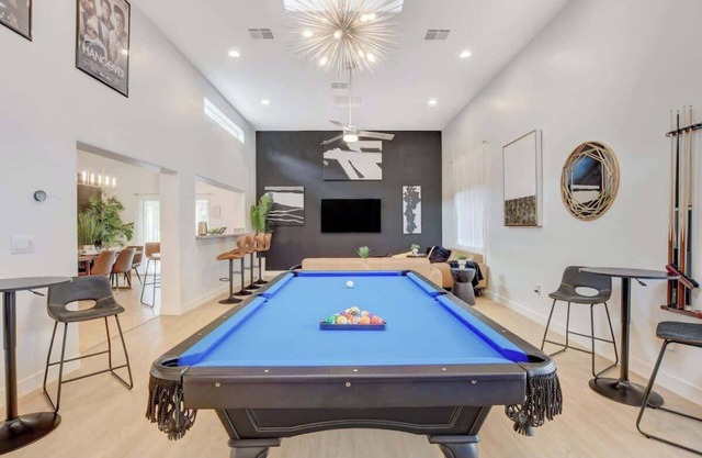 Hot Tub & Game Room at 5BR Luxurious Vegas Home