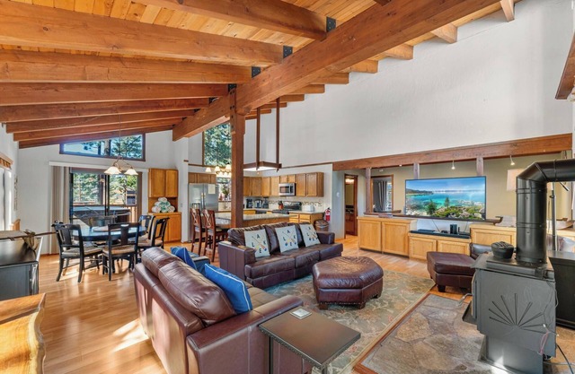 Hot Tub! Gas Fireplace! Two Decks, Garage, New Flooring, Pets OK!