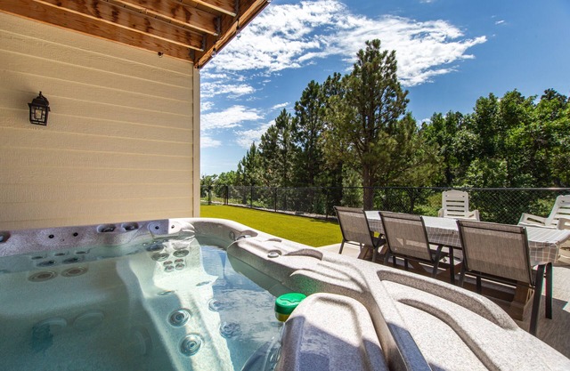 HOT TUB~ Large, Modern Home with a View