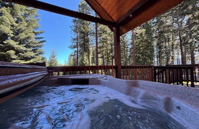 HOT TUB! Mountain Lake Cabin 33